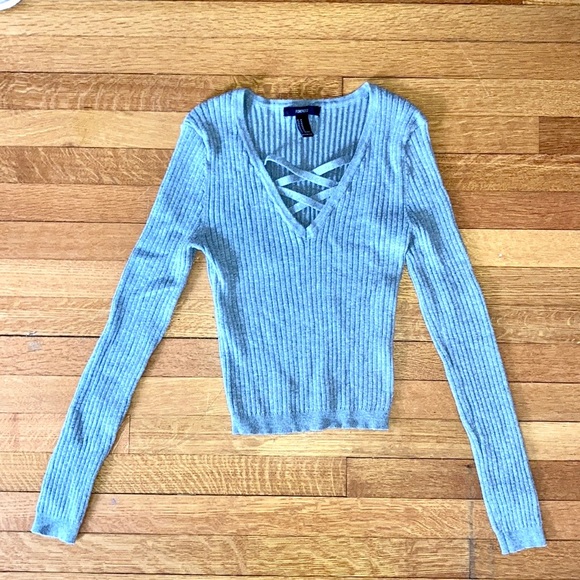 Forever 21 Tops - Forever 21 Long Sleeve Crop Top